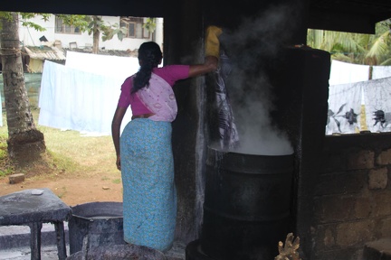 Removing the wax with boiling Water